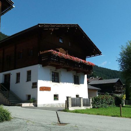 Haus Antonius Ξενοδοχείο Sankt Lorenzen im Lesachtal Εξωτερικό φωτογραφία